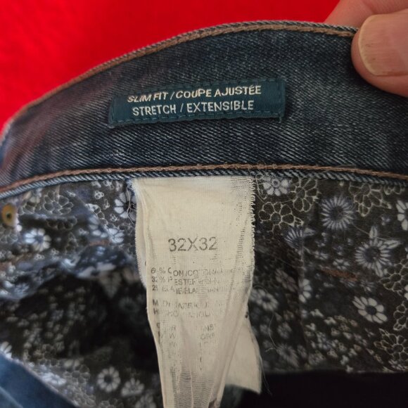Perry Ellis Slim Fit Jeans (32" x 32") - Picture 5 of 9